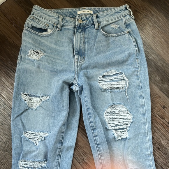 PacSun Distressed Mom Jeans - Picture 5 of 9